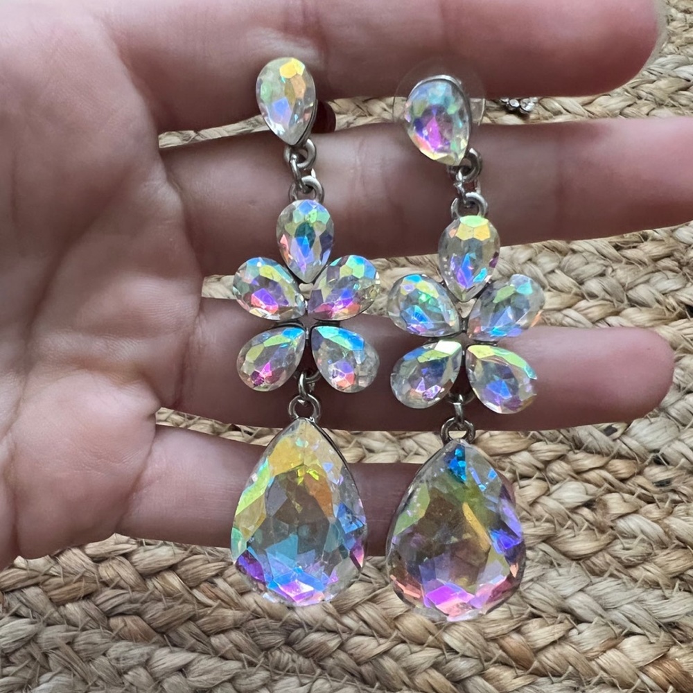 Formal earrings